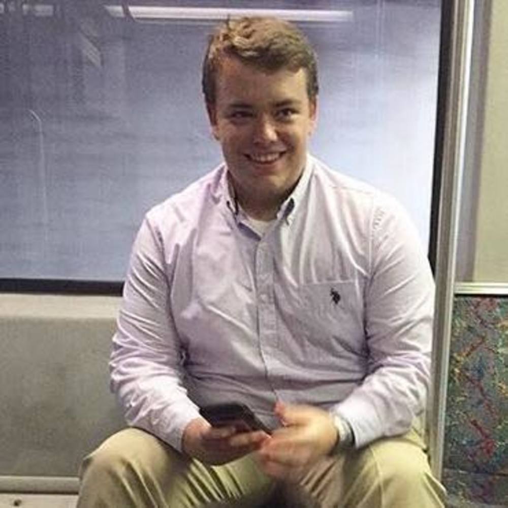 Meet your Posher, Tom